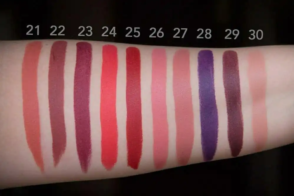 رژ لب جامد مات مخملی گلدن رز 22